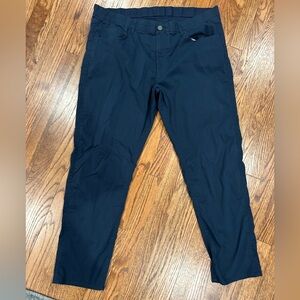 Lightweight Faherty 5 pocket navy  pants